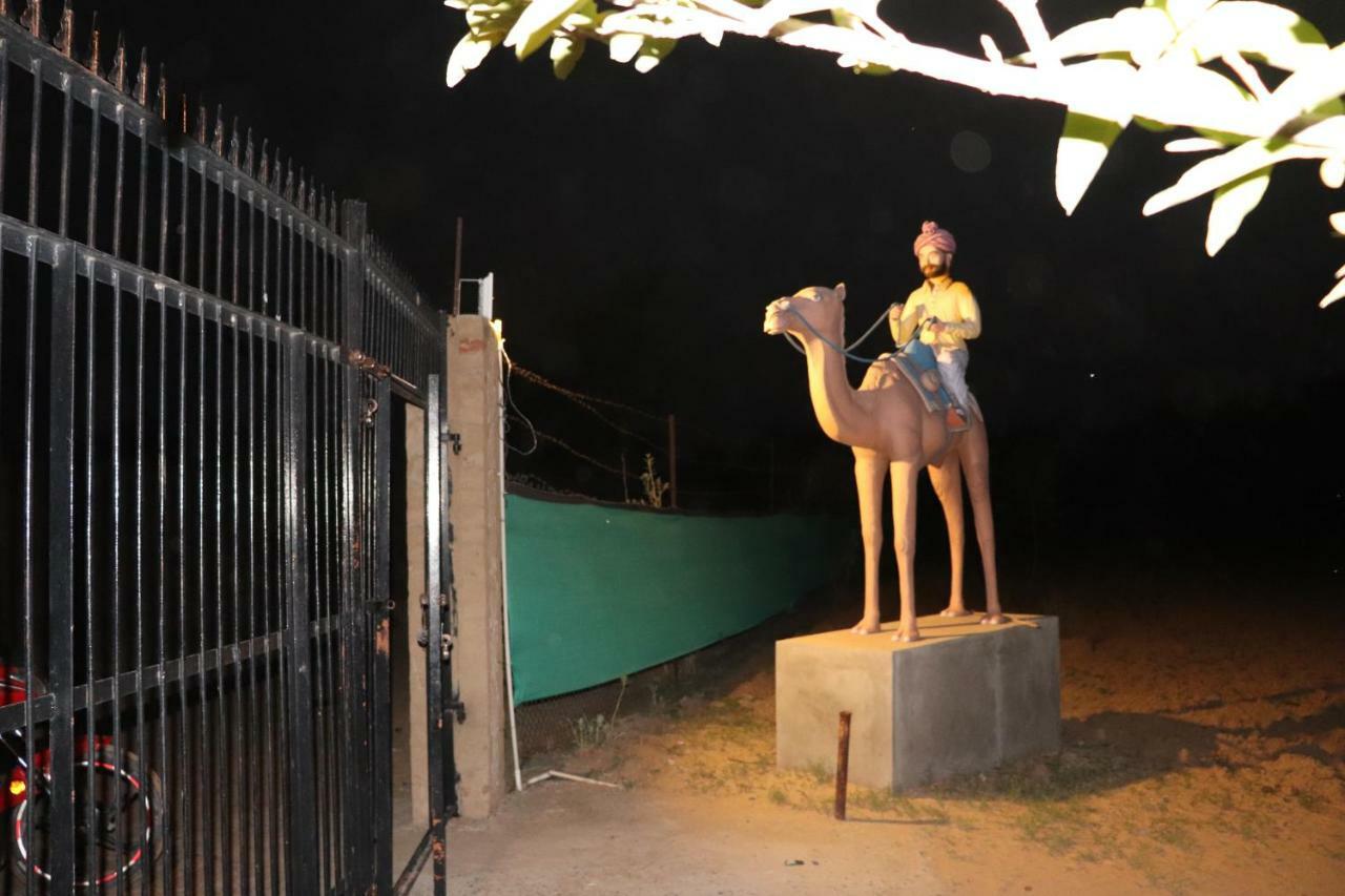 Desert Nights มันดาวา ภายนอก รูปภาพ